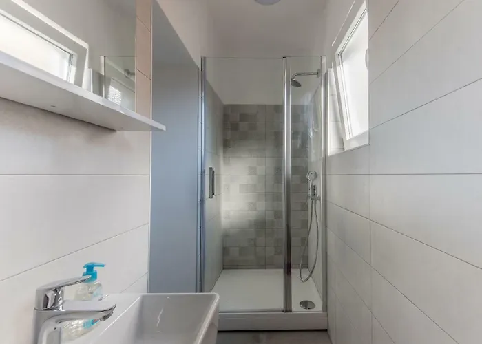 Tara & Ana Lejlighed Pula